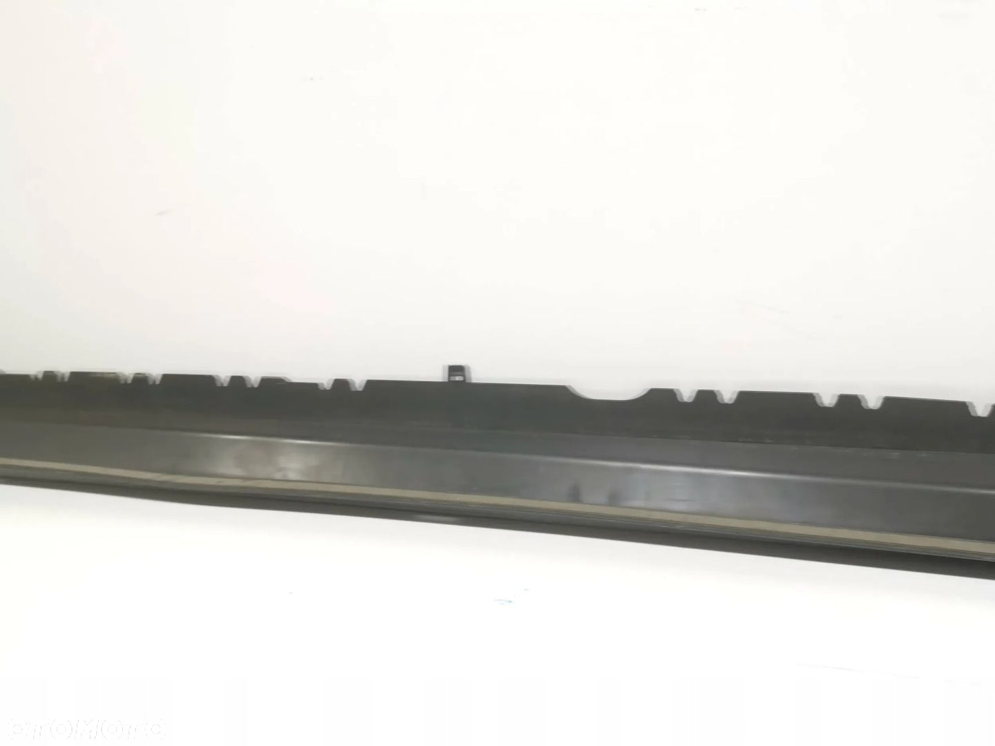 LISTWA PROGOWA LEWA Audi A4 B9 8W9 ALLROAD 15-19 ORYG - 13