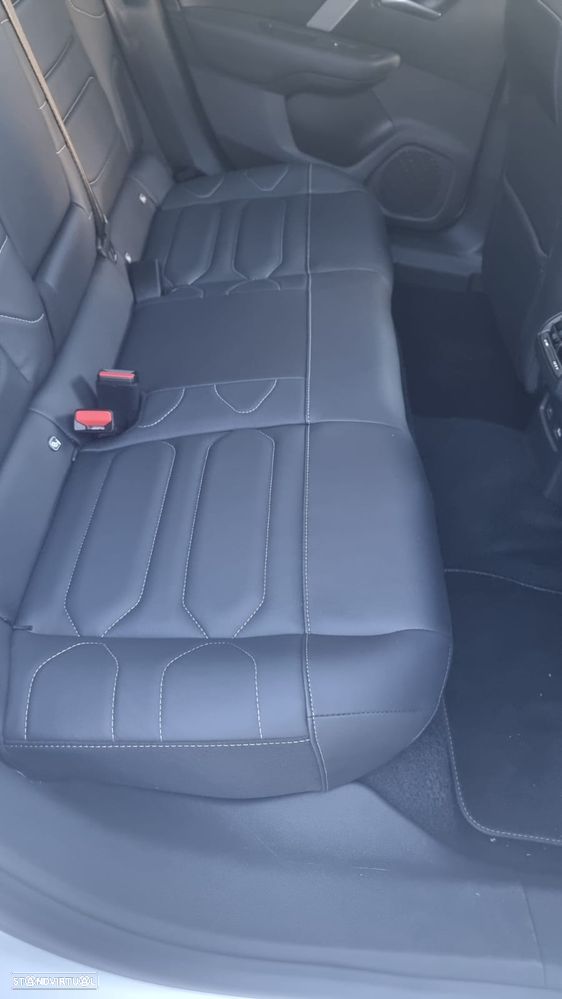 Citroën e-C4 X Shine - 13