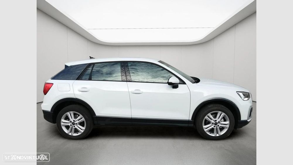 Audi Q2 30 TFSI SE Business - 4