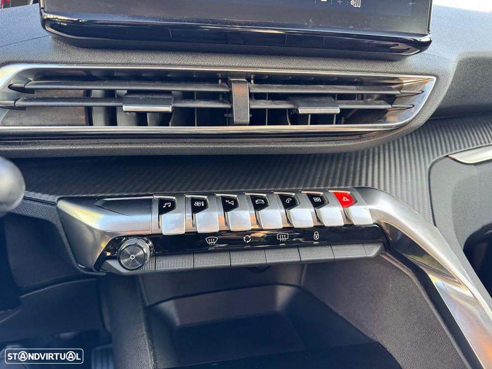 Peugeot 3008 1.2 PureTech Active Pack - 31