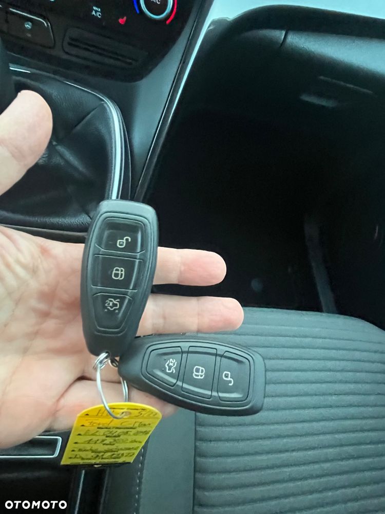 Ford C-MAX 1.5 EcoBoost Start-Stop-System Titanium - 25