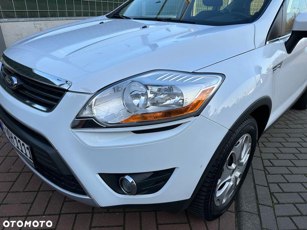 Ford Kuga - 11