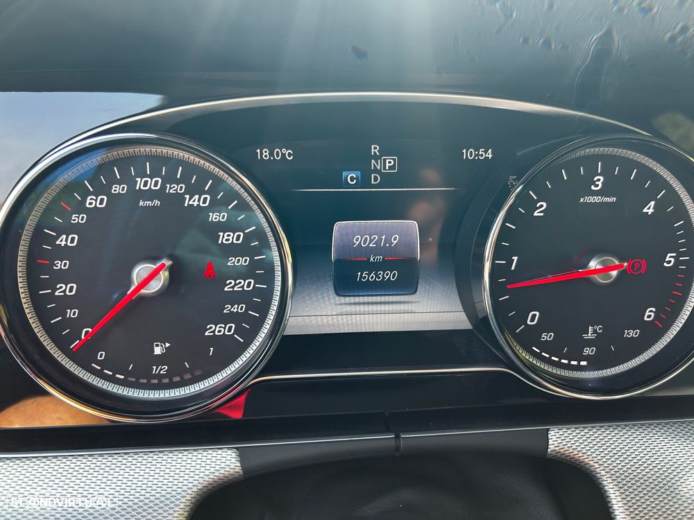Mercedes-Benz E 220 d Avantgarde - 9
