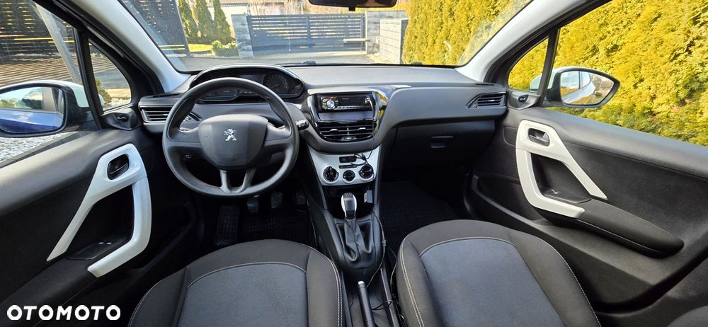 Peugeot 208 PureTech 68 Like - 8