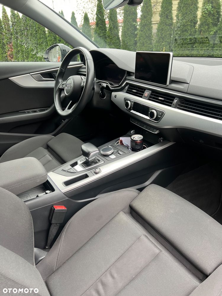 Audi A4 Avant - 27