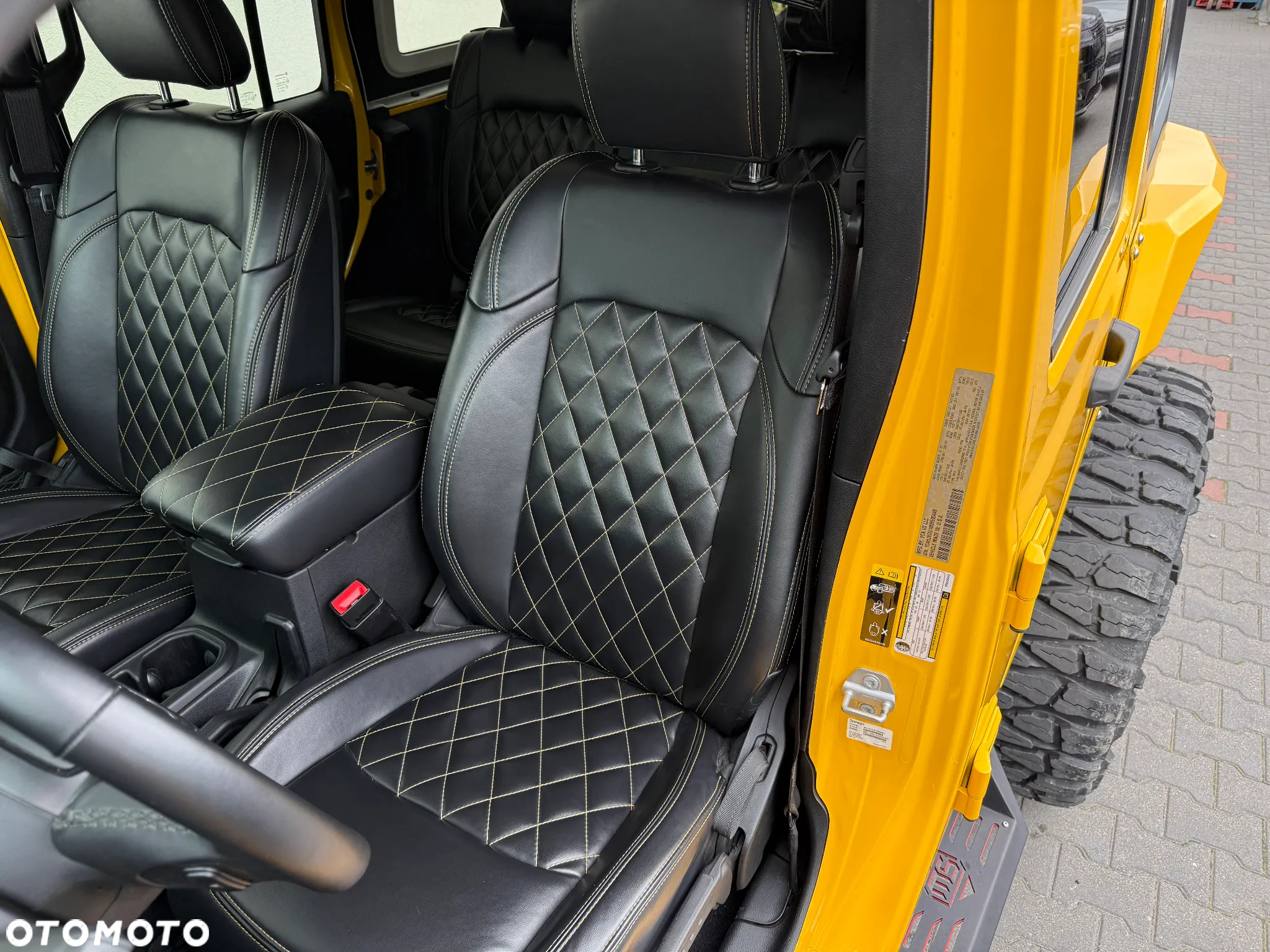 Jeep Wrangler - 13