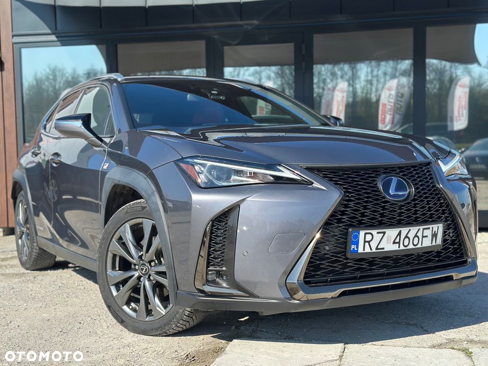 Lexus UX 250h F SPORT - 2