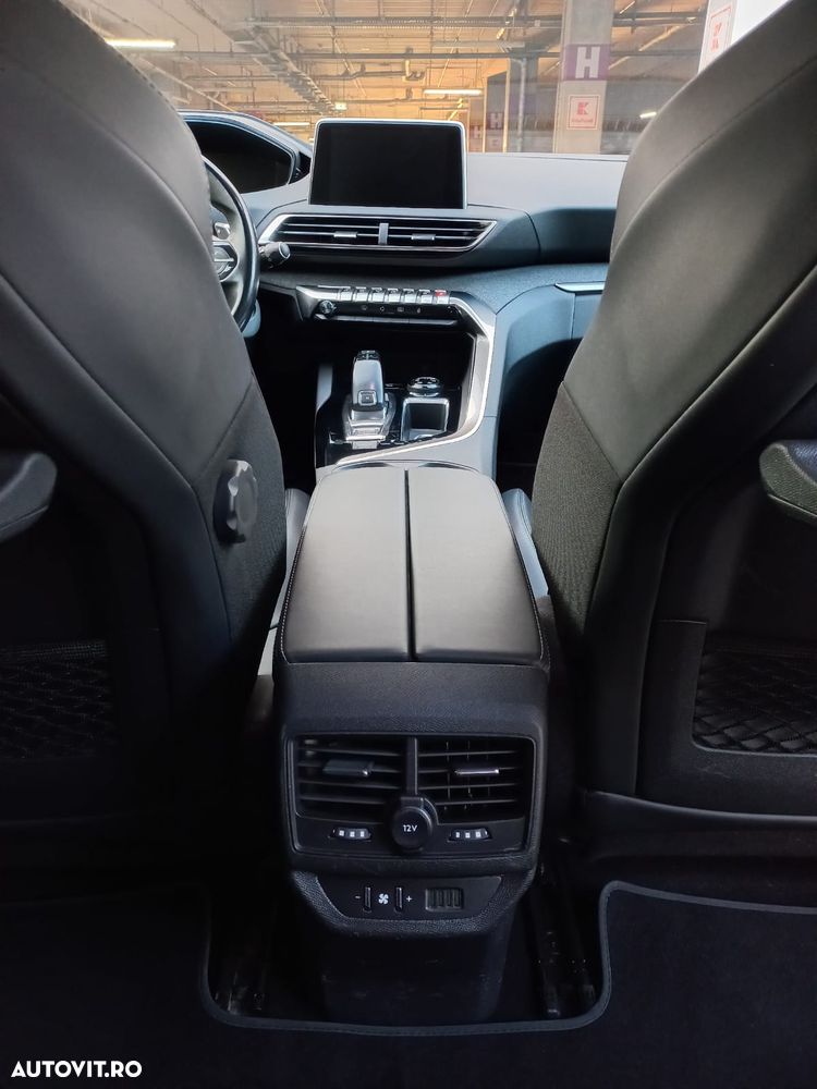 Peugeot 5008 BlueHDI 130 EAT8 Allure Business-Paket - 24