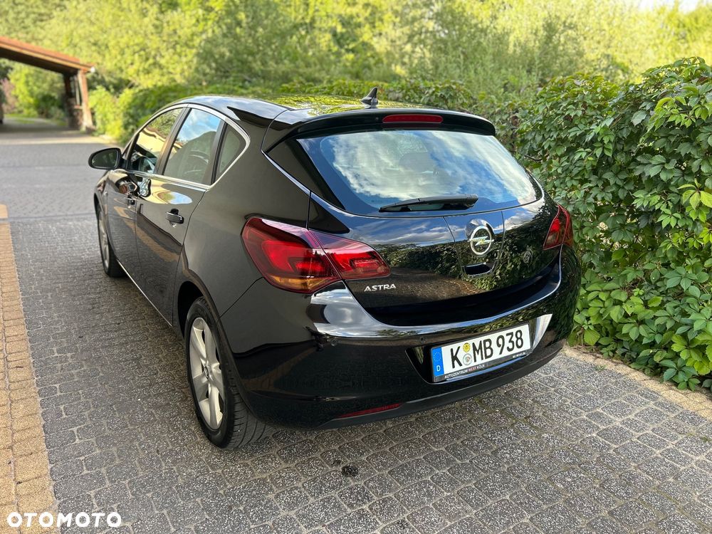 Opel Astra 1.6 Edition Sport - 5