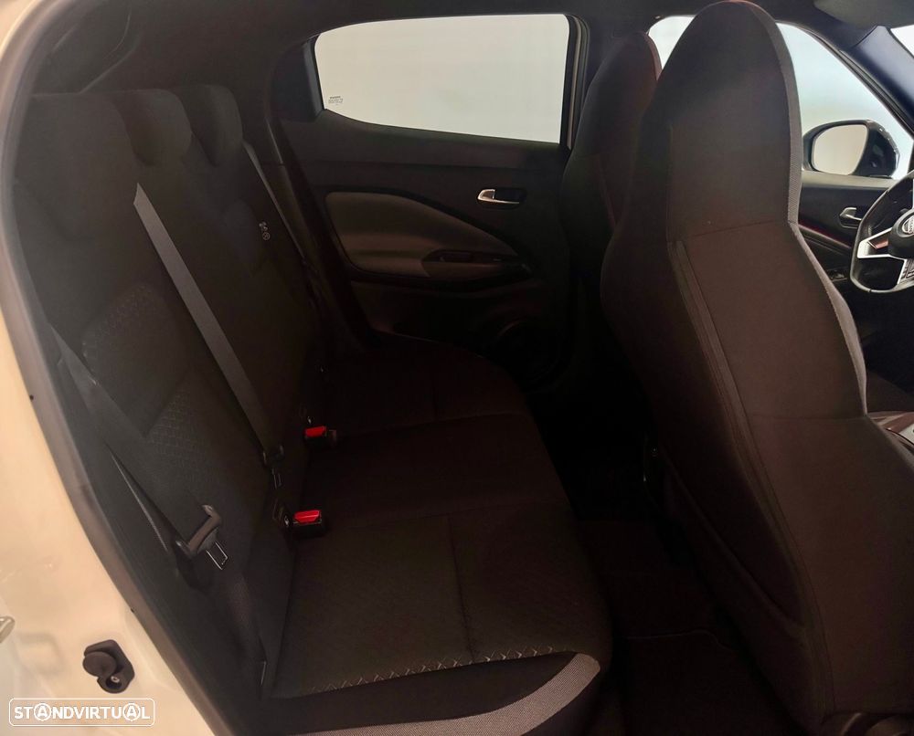 Nissan Juke 1.0 DIG-T N-Connecta - 21