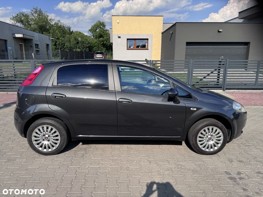 Fiat Grande Punto - 5