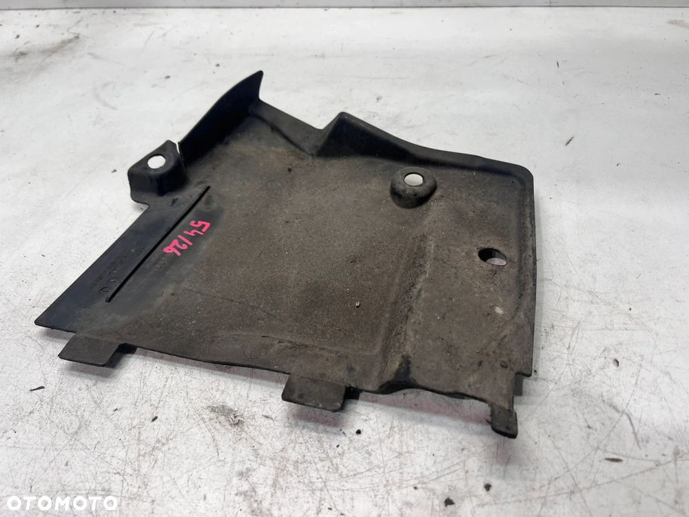 OSŁONA PODWOZIA PRZÓD AUDI A4 B9 8W0825202 54/26 - 2
