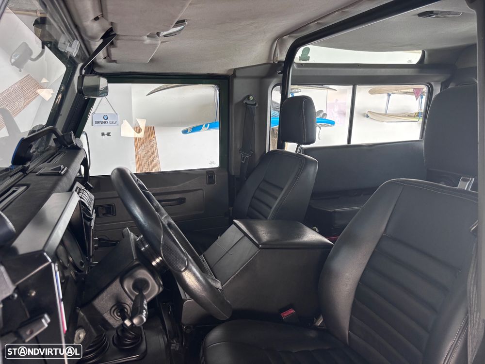 Land Rover Defender 90 2.5 TD5 Metal Top - 6
