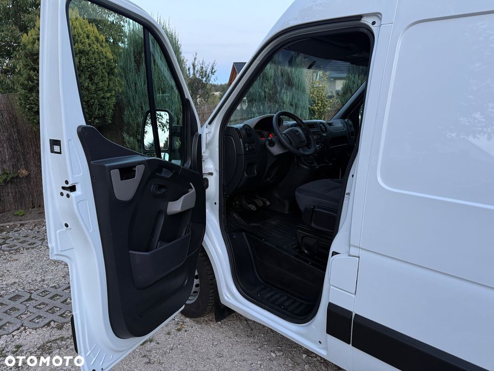 Opel Movano B - 18
