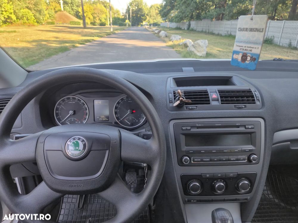 Skoda Octavia 1.6 TDI Ambiente - 7