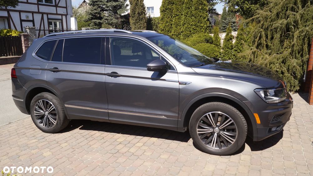 Volkswagen Tiguan Allspace - 17
