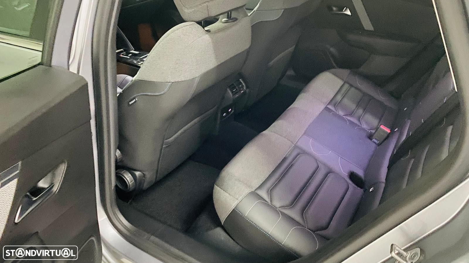 Citroën C4 1.2 PureTech Shine Pack EAT8 - 7