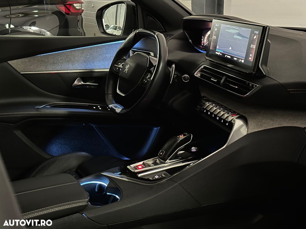 Peugeot 3008 1.6 PureTech S&S EAT8 GT - 33