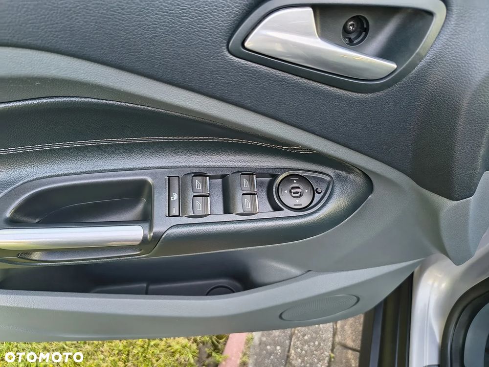 Ford C-MAX 1.6 TDCi Edition - 8