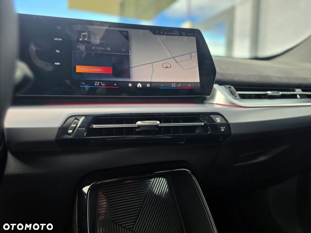 BMW X1 sDrive20i mHEV - 26
