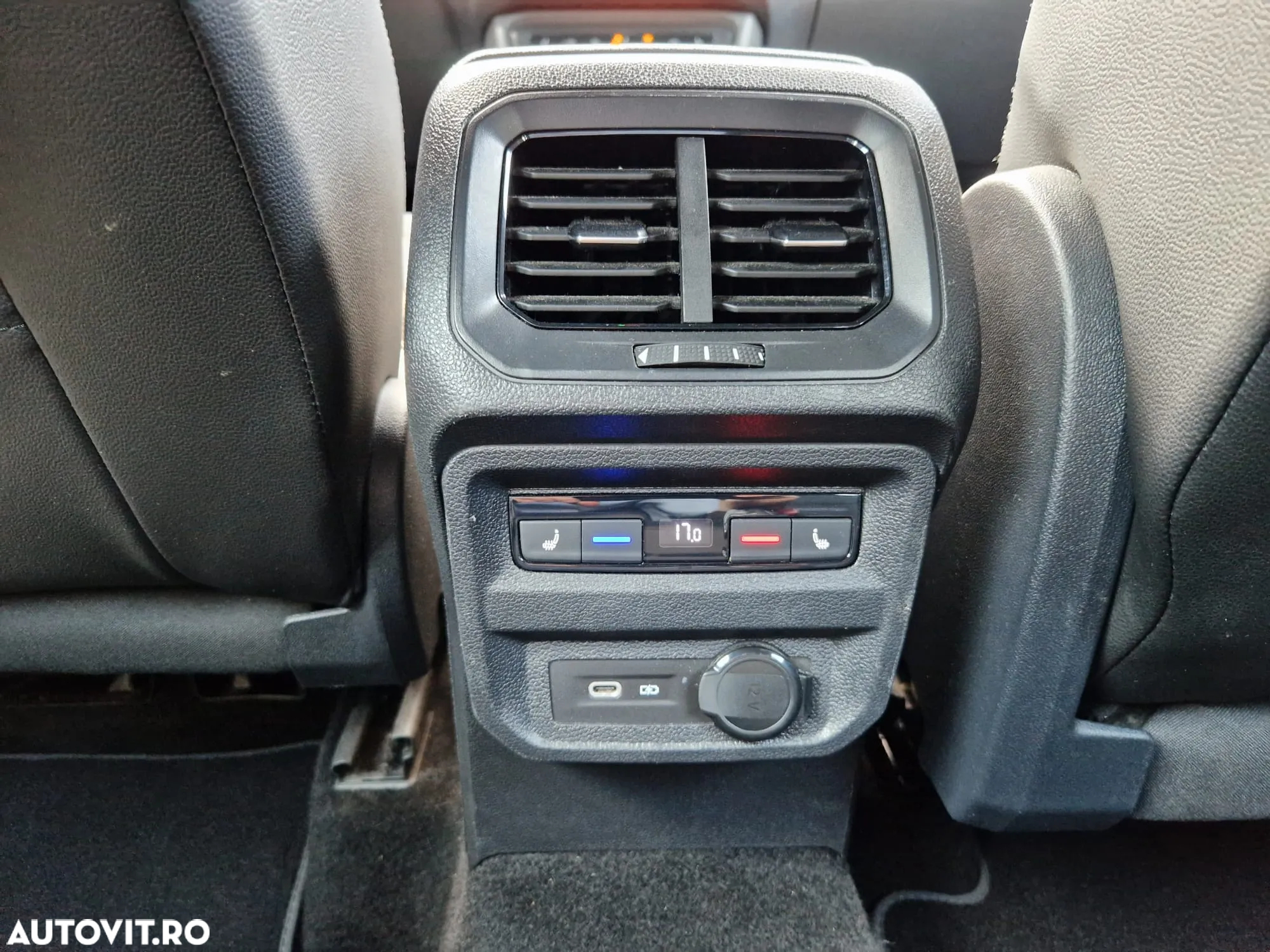 Seat Tarraco 2.0 TDI DSG 4DRIVE Xcellence - 28