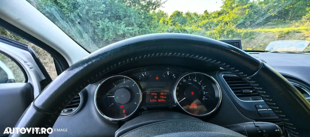 Peugeot 5008 HDI FAP 150 Active - 18