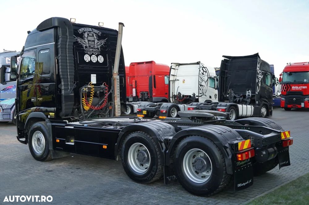 Volvo FH16 / 700 / 6x4 / SISTEM HIDRAULIC / RETARDER / TRACTOR CU 3 AXE / MASĂ PUTERNICĂ 120 T - 7