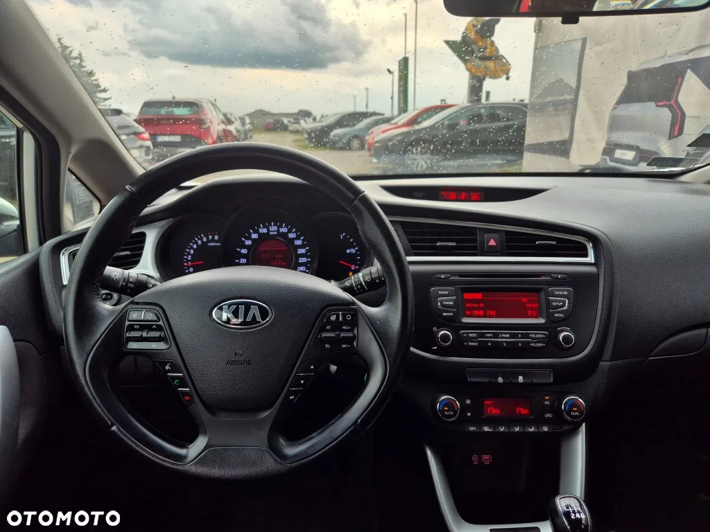 Kia Ceed Cee'd 1.6 GDI Smart Plus - 15