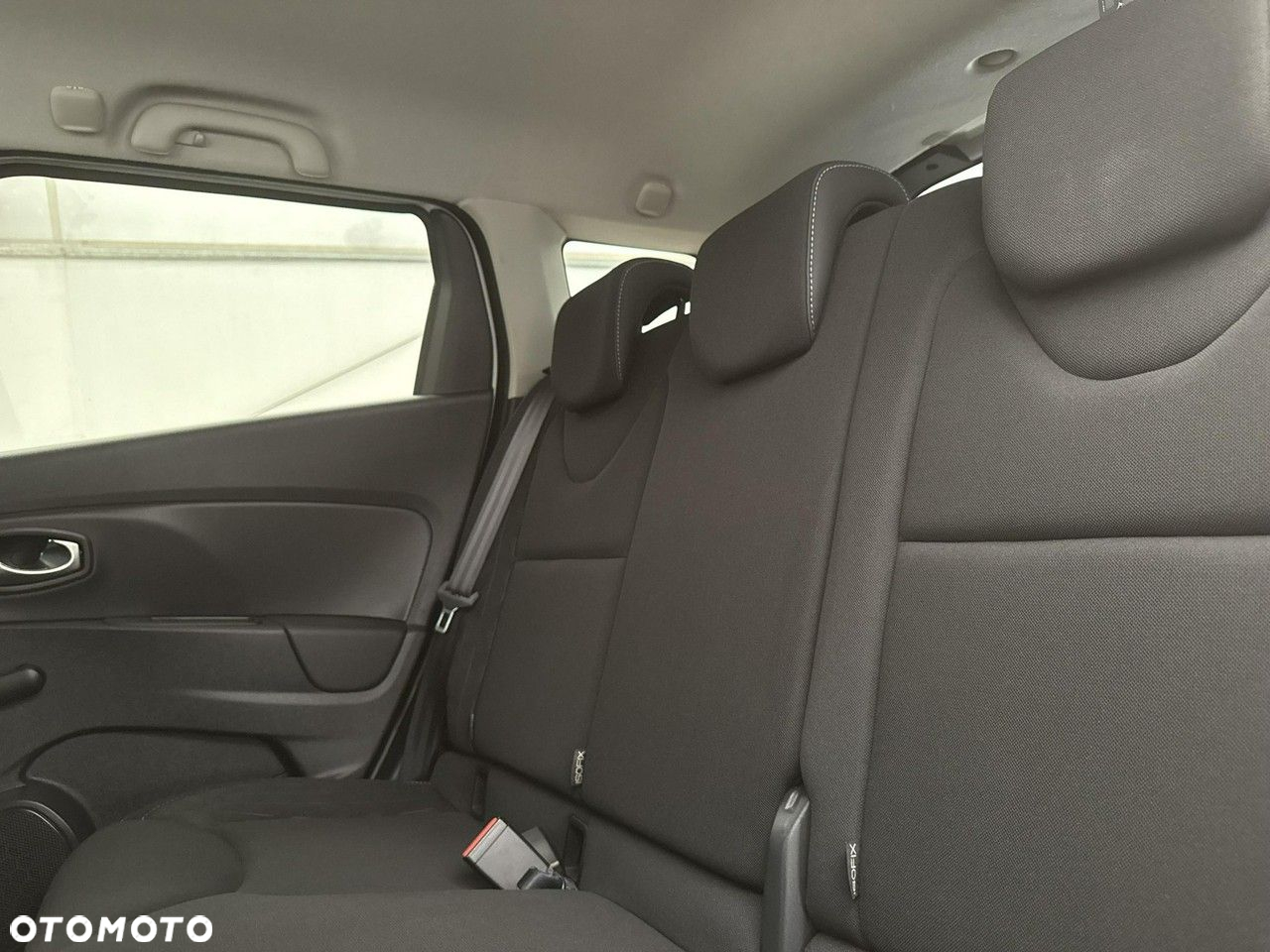 Renault Clio - 19