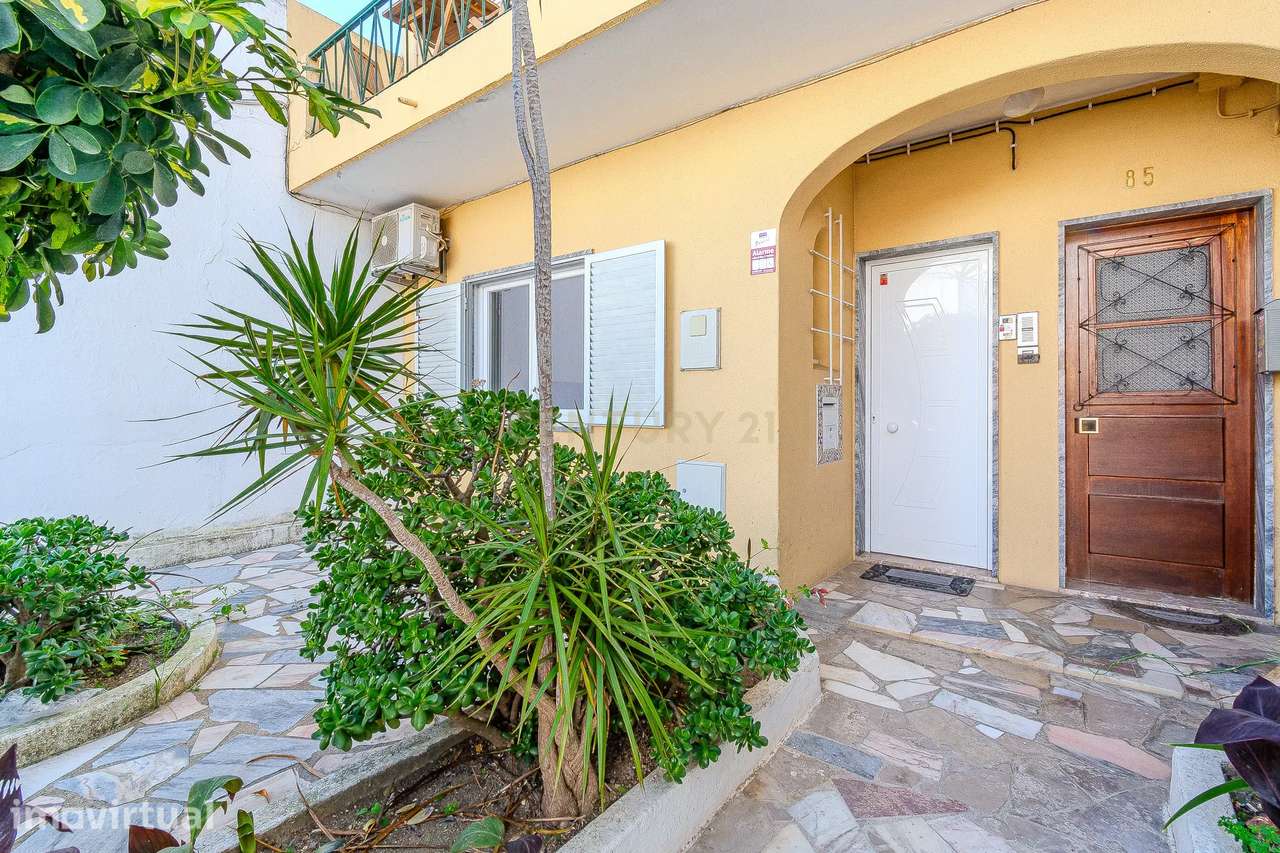 2 Quartos com Terraço na Rua do Farol – Quarteira Ideal para Viver ou - Grande imagem: 4/60