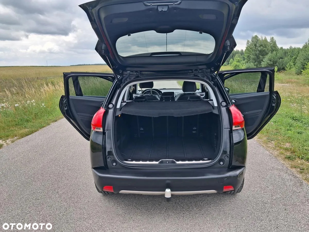 Peugeot 2008 PureTech 110 Stop&Start Signature - 35