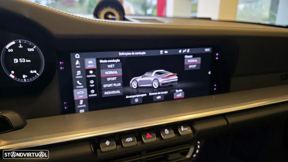 Porsche 911 (992) Targa 4S PDK - 41