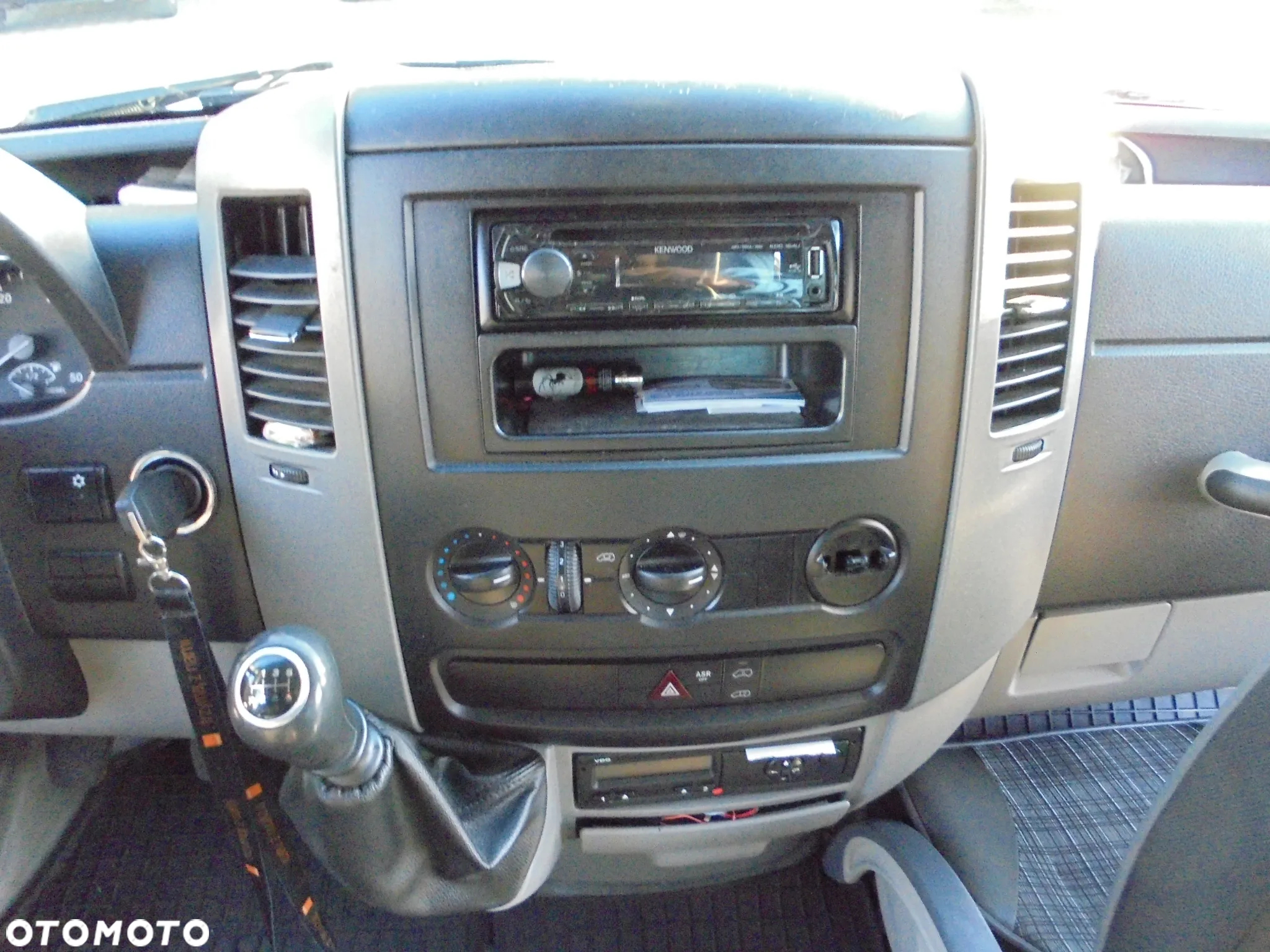 Mercedes-Benz Sprinter Mercus - 18