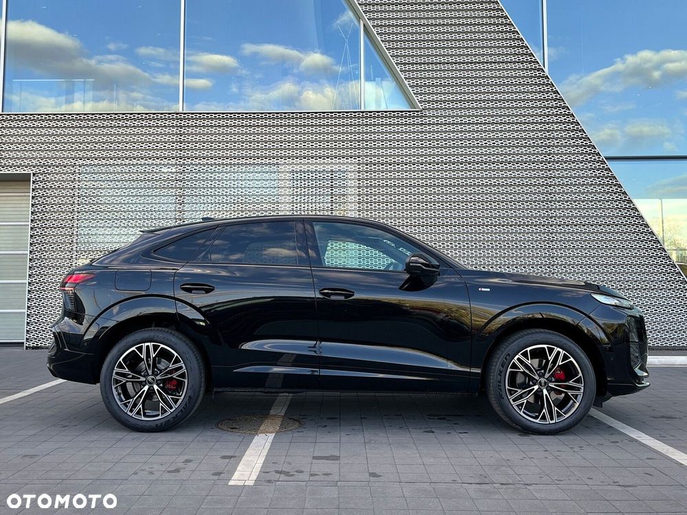 Audi Q3 Sportback - 21