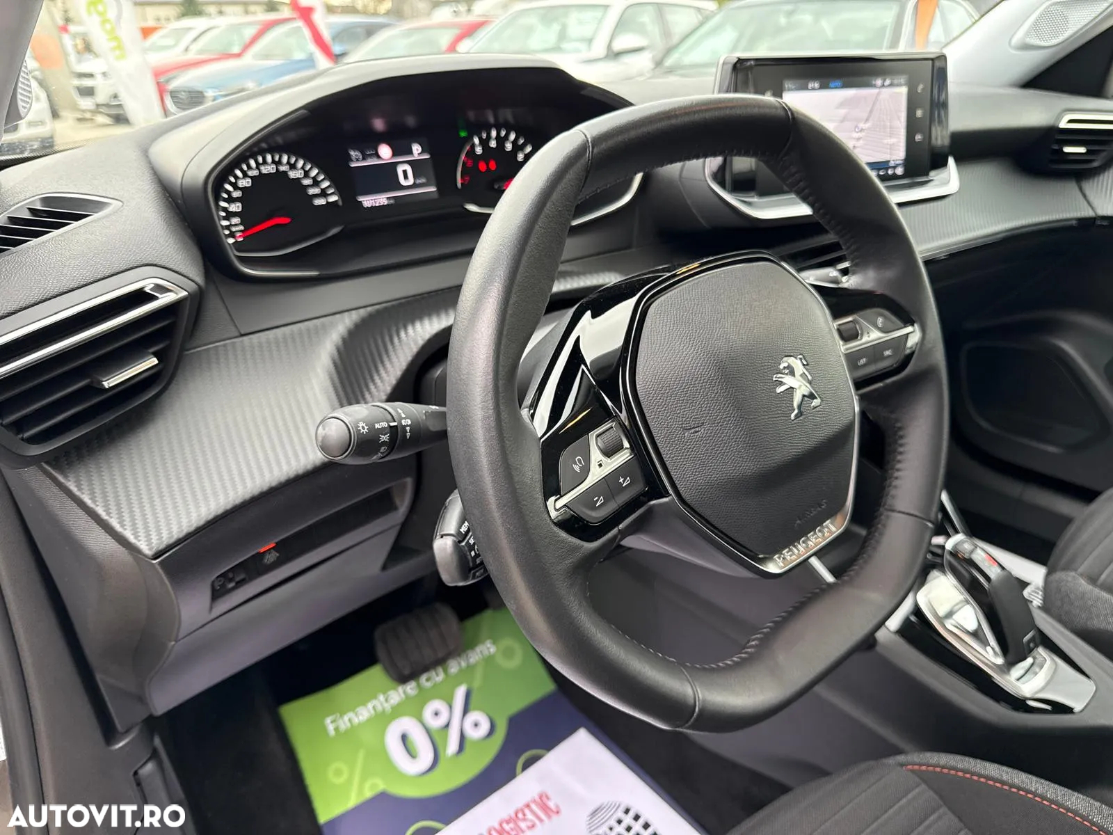 Peugeot 2008 1.2 PureTech EAT8 STT Active Pack - 27