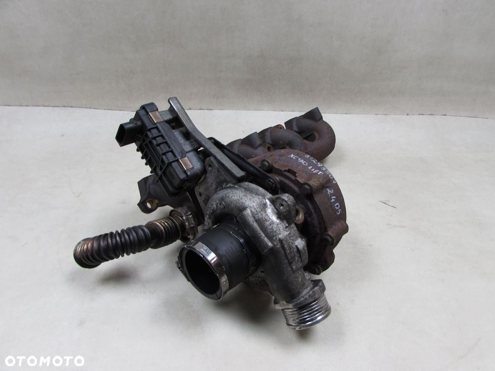 VOLVO XC90 2.4 5D 02-14 TURBINA TURBOSPREZARKA 31293507 - 1