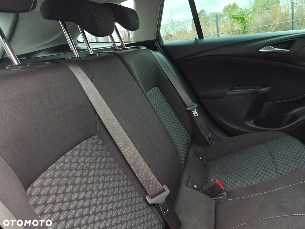 Opel Astra 1.6 CDTI DPF ecoFLEX TourerStart/Stop Exklusiv - 11