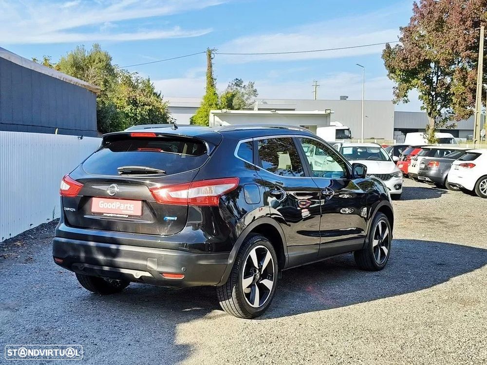Nissan Qashqai 1.5 dCi N-Connecta RS+PS — fotografia 13