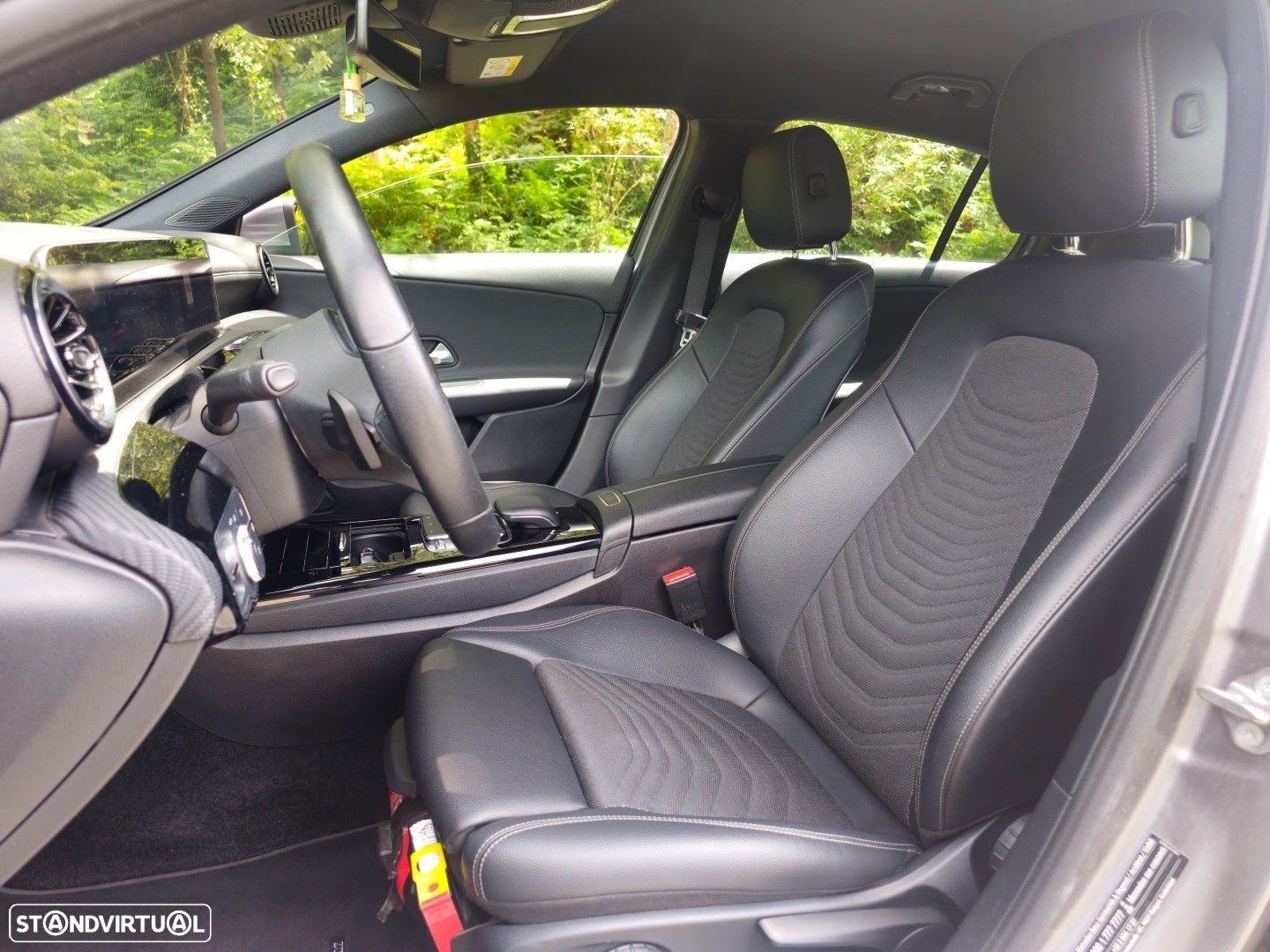 Mercedes-Benz A 180 d 7G-DCT - 11