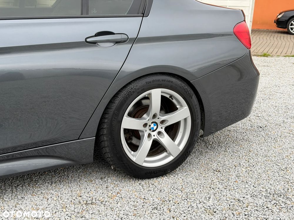 BMW Seria 3 - 27