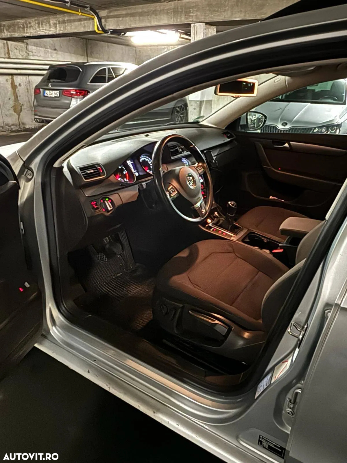 Volkswagen Passat - 7