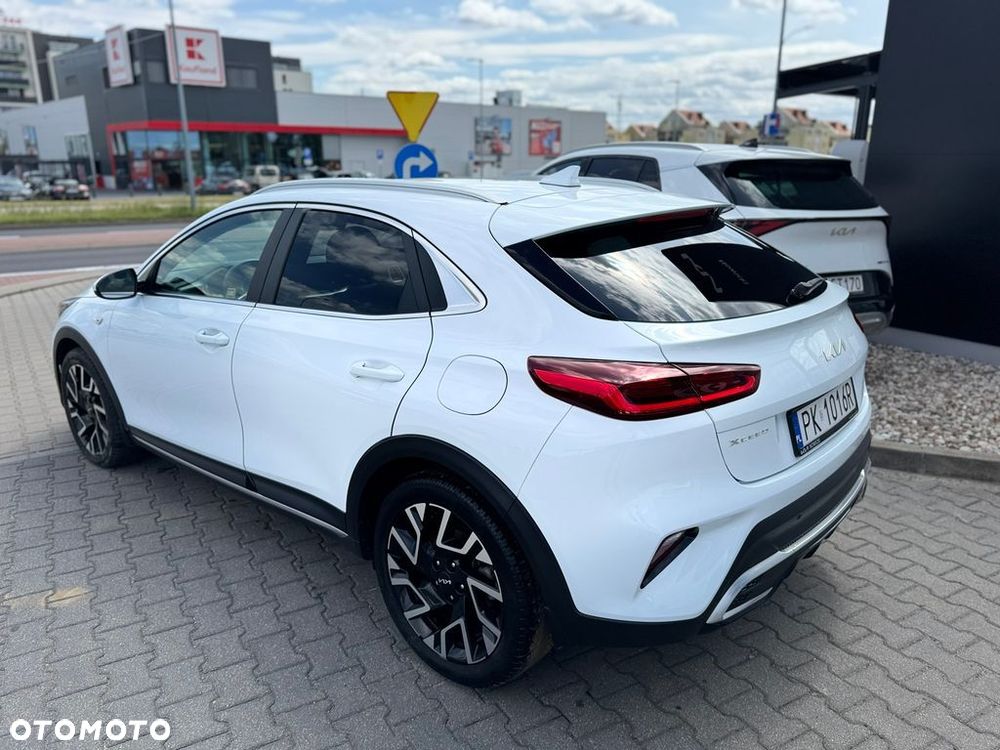 Kia XCeed 1.5 T-GDI M DCT - 3