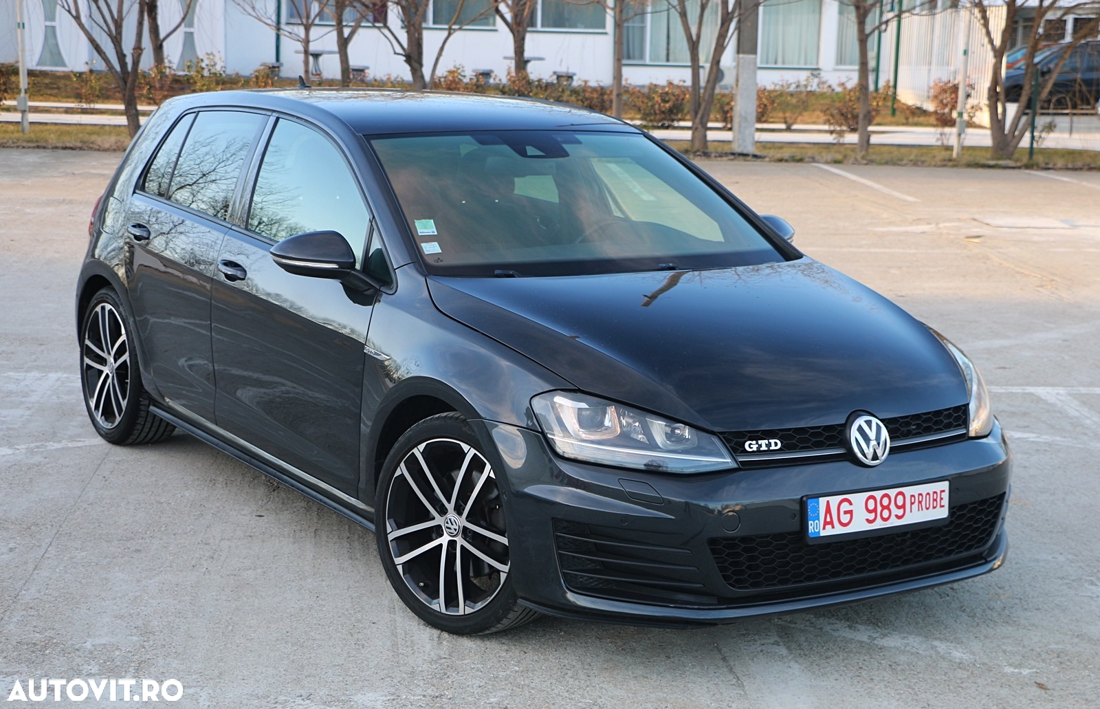 Volkswagen Golf 2.0 TDI DPF BMT DSG GTD - 10