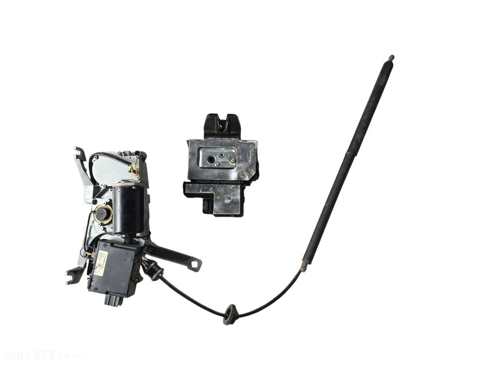 OPEL VECTRA C KOMBI ZAMEK KLAPY ELEKTRYCZNIE ZAMYKANEJ - ZAMEK - 1