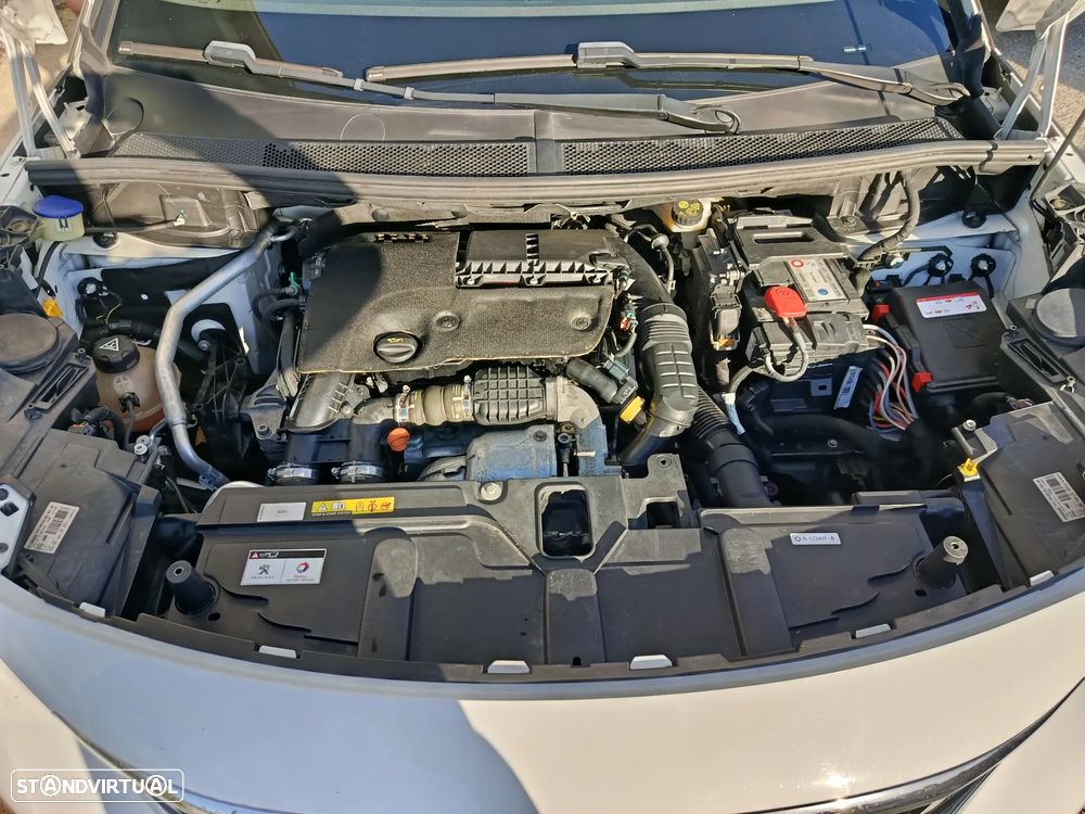 Peugeot 3008 1.6 BlueHDi Allure EAT6 J18 - 10