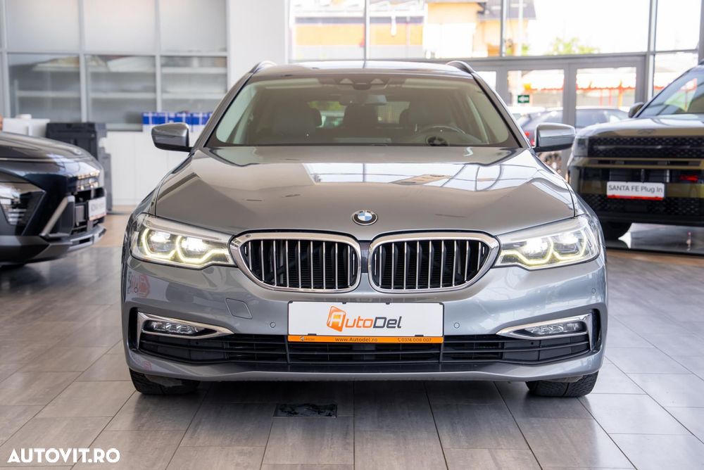 BMW Seria 5 520d Aut. Luxury Line - 7