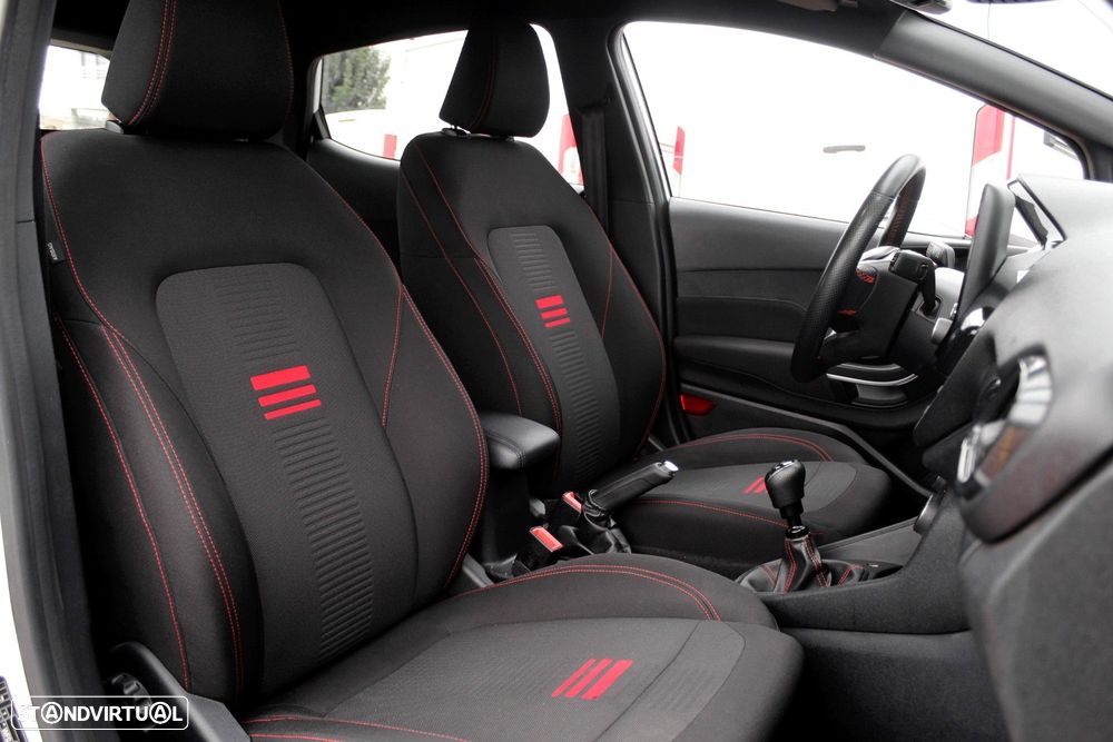 Ford Fiesta 1.0 EcoBoost ST-Line - 22
