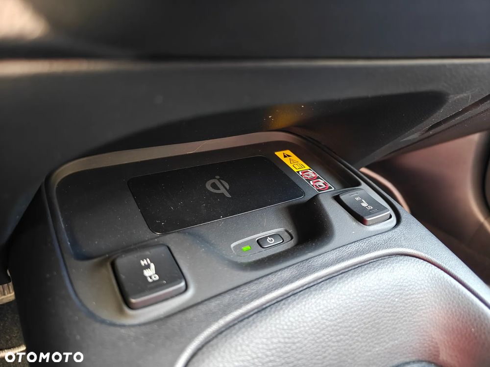 Toyota Corolla 1.8 Hybrid Comfort - 14