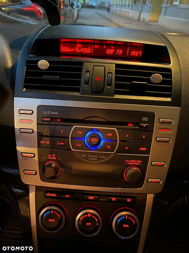 Mazda 6 - 12
