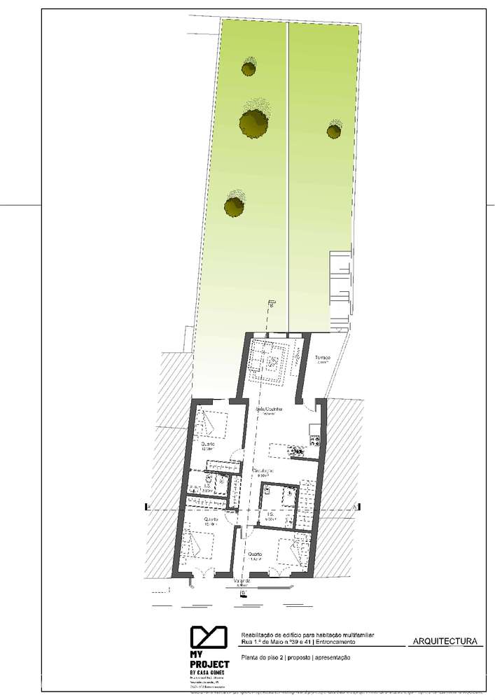 Moradia T6 com jardim no centro do Entroncamento - Grande imagem: 5/8